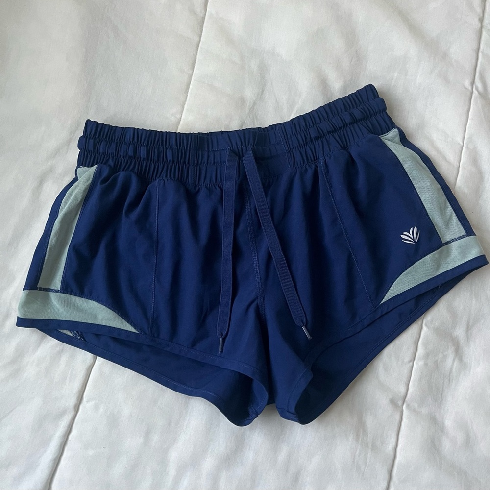 ATHLETIC SHORTS WOMENS
